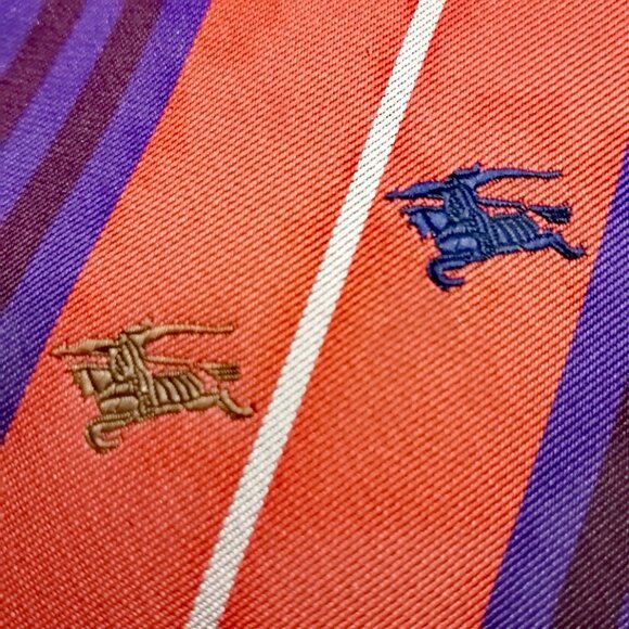 Burberry Tie, 100% Silk, Made in Italy - Picture 4 of 8